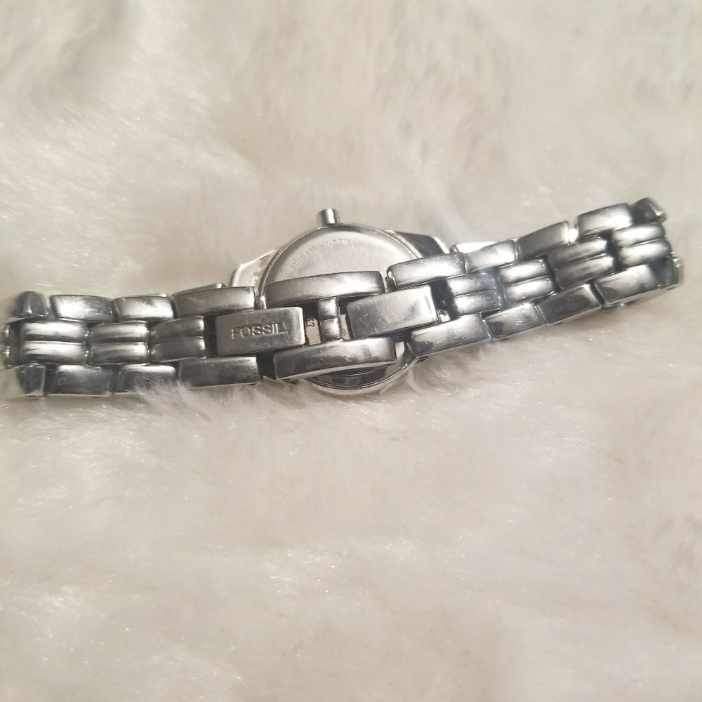 Fossil Watch - Picture 5 of 5